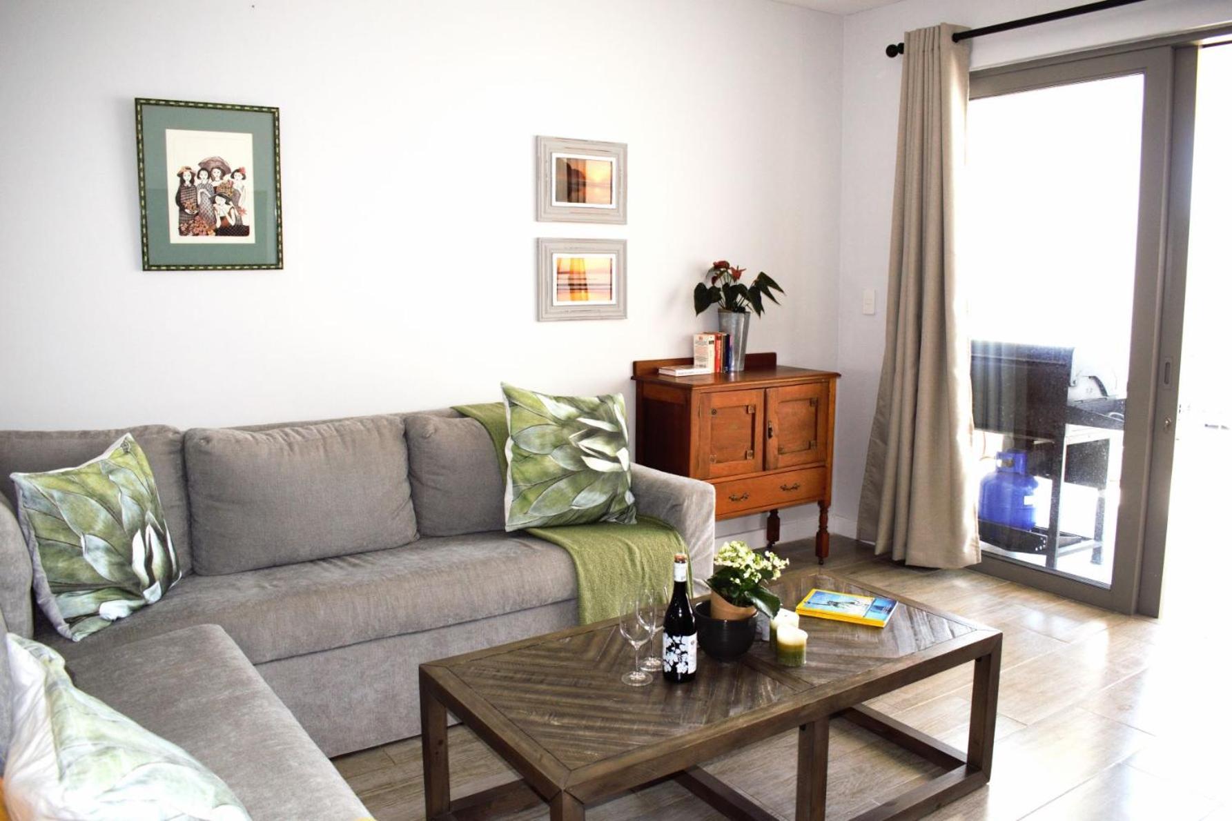 Spacious, Modern & Convenient Franschhoek Exterior photo